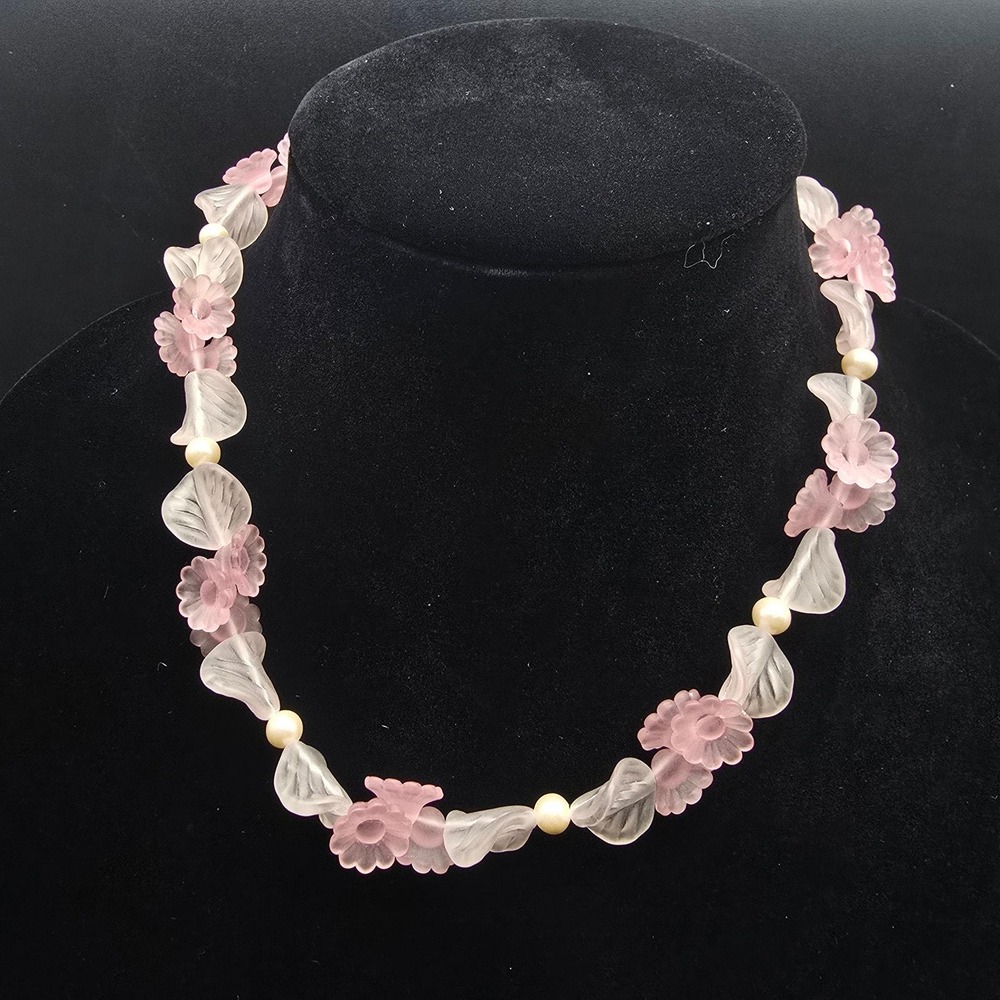 Avon 1986 Pastel Blossoms Necklace Pink Frosted Lucite Flowers Vintage